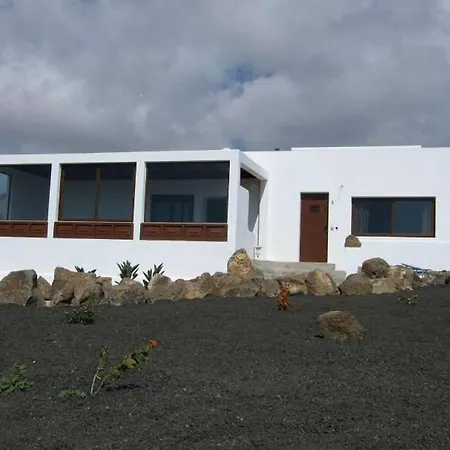Sleeps 2 Pool Wifi Casa de Férias *