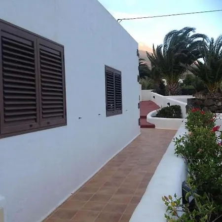 Casa de Férias Sleeps 2 Pool Wifi *