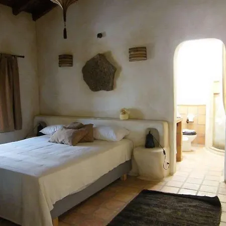 Sleeps 2 Pool Wifi Сasa de vacaciones
