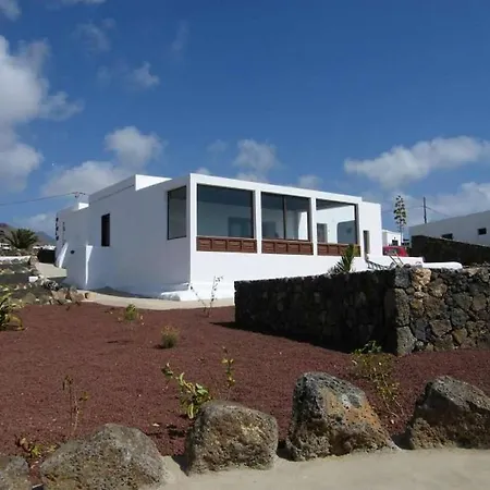 Сasa de vacaciones Sleeps 2 Pool Wifi